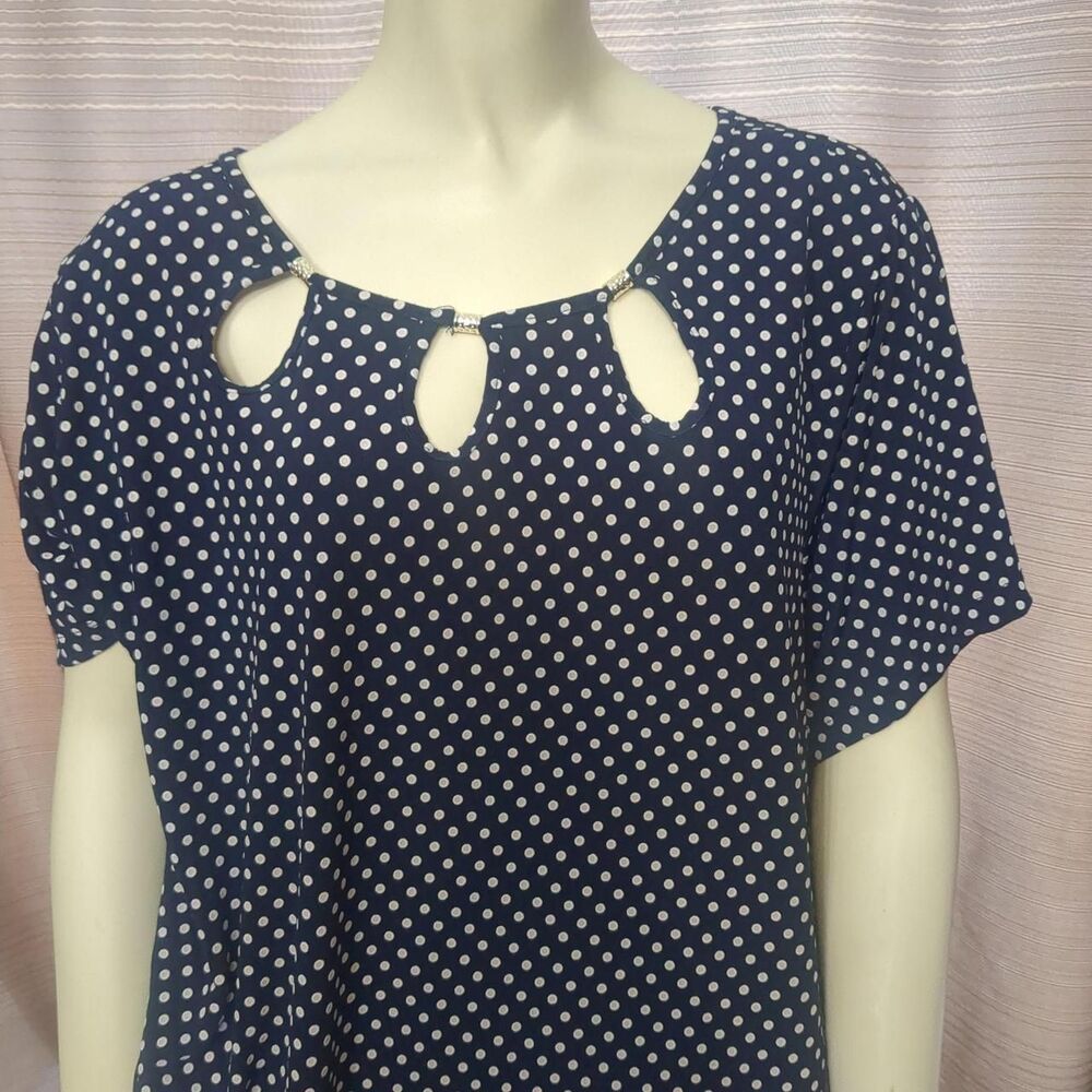 Park Women's Navy and Black Blouse